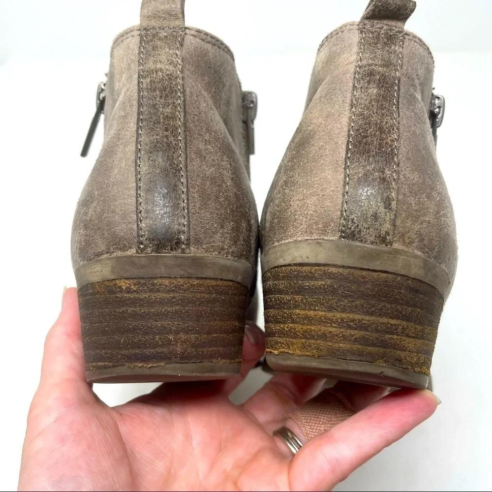 Carlos Leather Ankle Boots Side Zip Stacked Heel Size 9.5 Brown/Gray